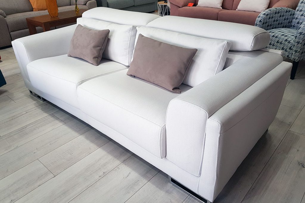 Muebles de salón y dormitorio en Európolis Las Rozas