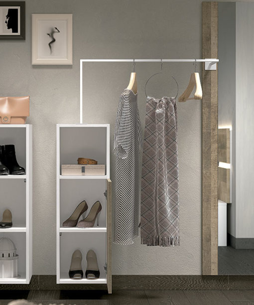 GALAN METALICO DETALLE ZAPATERO